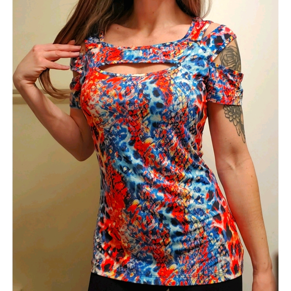 Size Small-Venus Top with shoulder cutouts